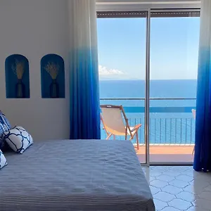 la-marea-appartamento-panoramico-amalfi.hotels-amalfi.com/